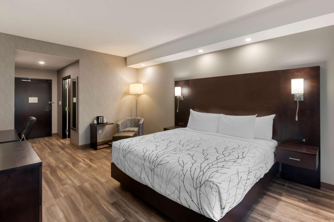 Best Western Premier Northwood Hotel Timmins Exterior photo