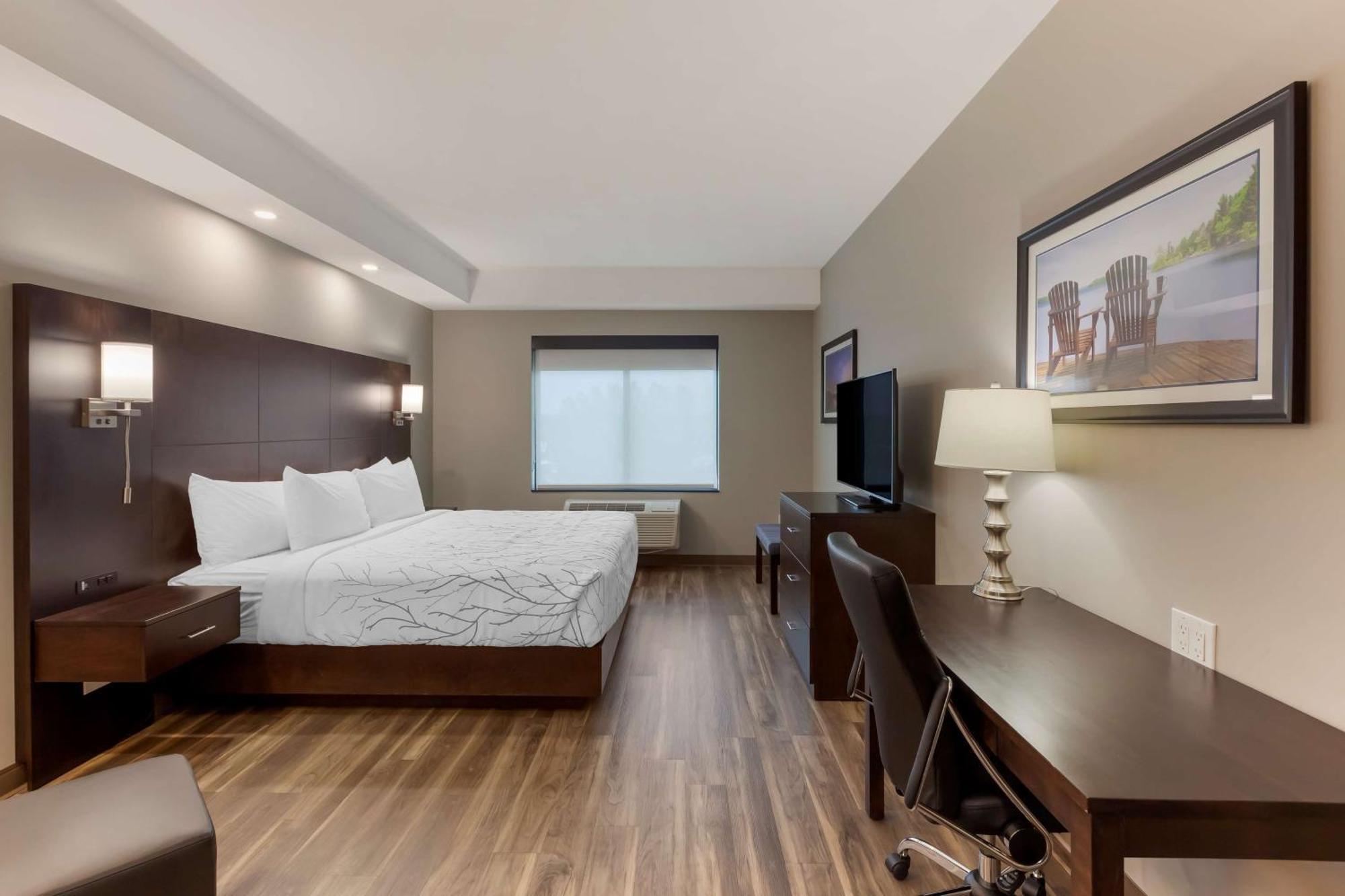 Best Western Premier Northwood Hotel Timmins Exterior photo