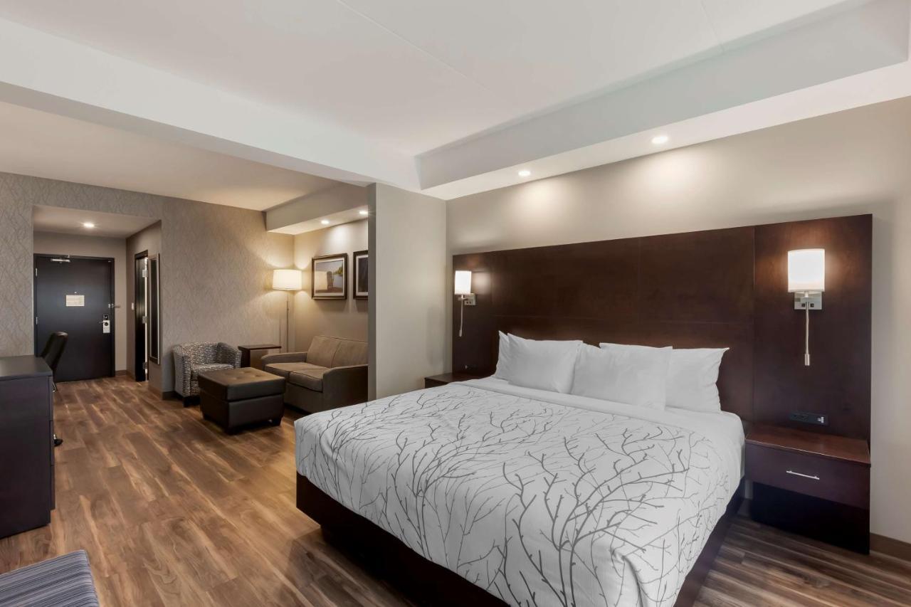 Best Western Premier Northwood Hotel Timmins Exterior photo